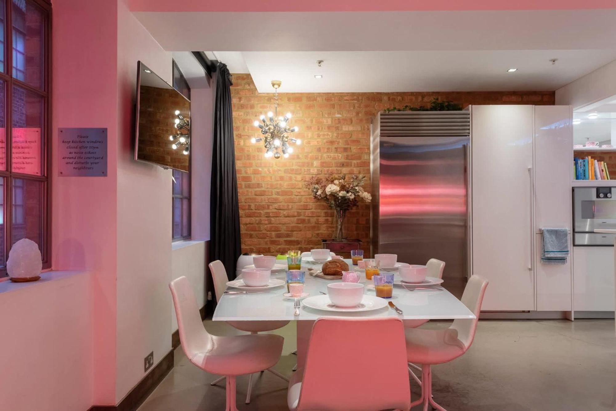 Amazingly Luxurious Loft Apartment, Soho - 3 Bedrooms, 2 Bath & Office London Eksteriør billede
