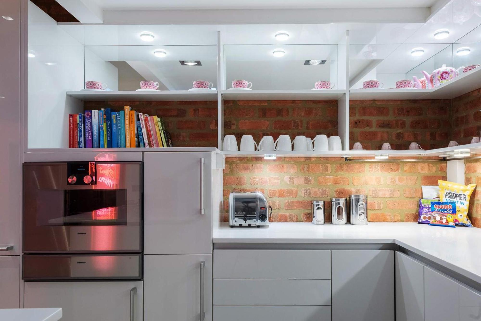 Amazingly Luxurious Loft Apartment, Soho - 3 Bedrooms, 2 Bath & Office London Eksteriør billede