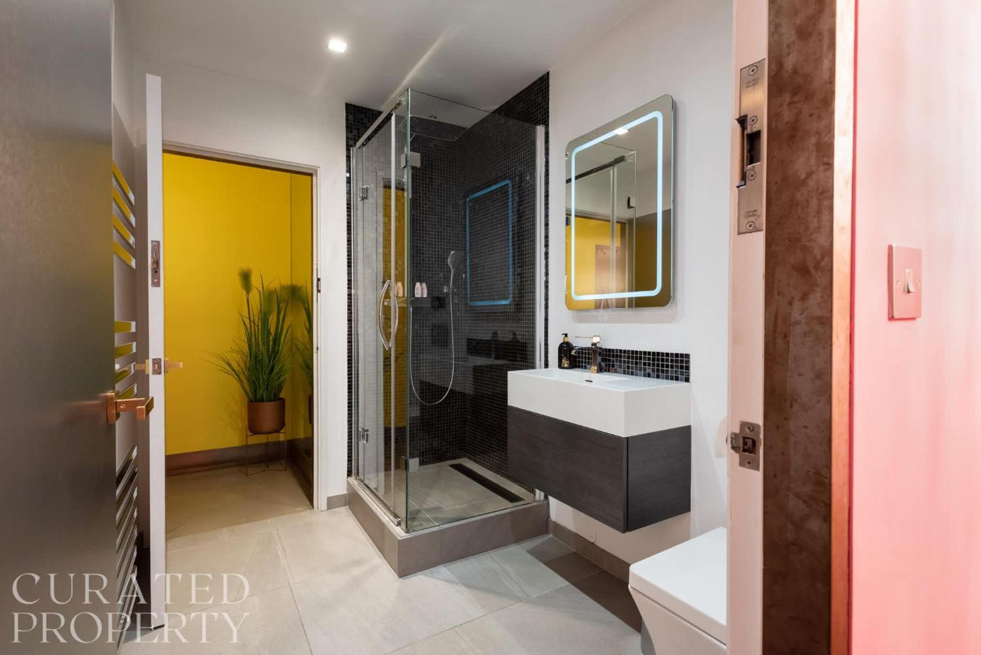 Amazingly Luxurious Loft Apartment, Soho - 3 Bedrooms, 2 Bath & Office London Eksteriør billede