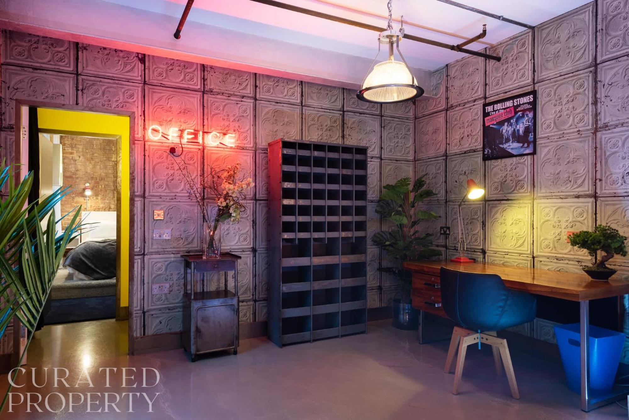 Amazingly Luxurious Loft Apartment, Soho - 3 Bedrooms, 2 Bath & Office London Eksteriør billede